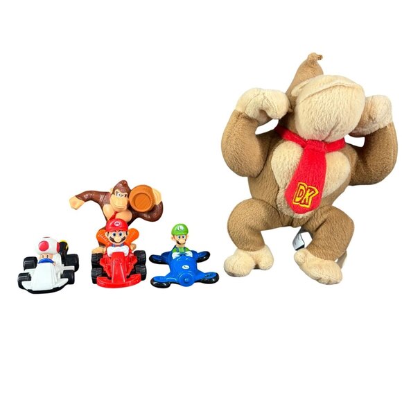 Super Mario & Donkey Kong Toy Collection - Plush & Figurines - 5 Pieces - Picture 1 of 9